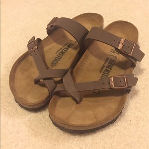 Mayari Birkenstocks