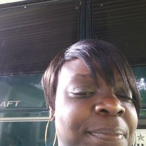 Meet your Posher, Brenda