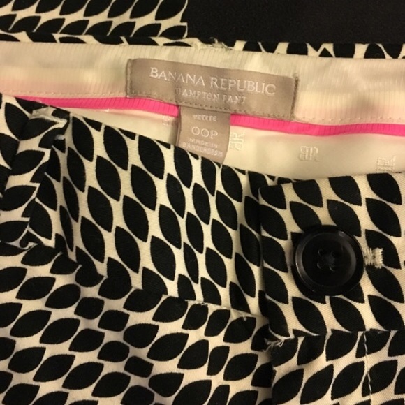 Banana Republic Cropped Hampton pant - Picture 2 of 4