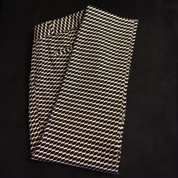 Banana Republic Cropped Hampton pant - Picture 3 of 4