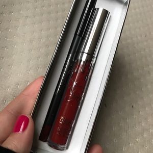 'Merry' Kylie Lip Kit Limited Holiday Collection