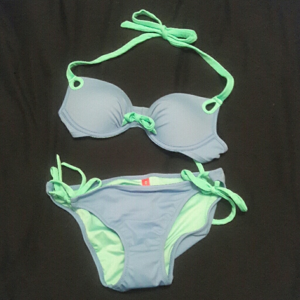 Victoria Secret bikini set