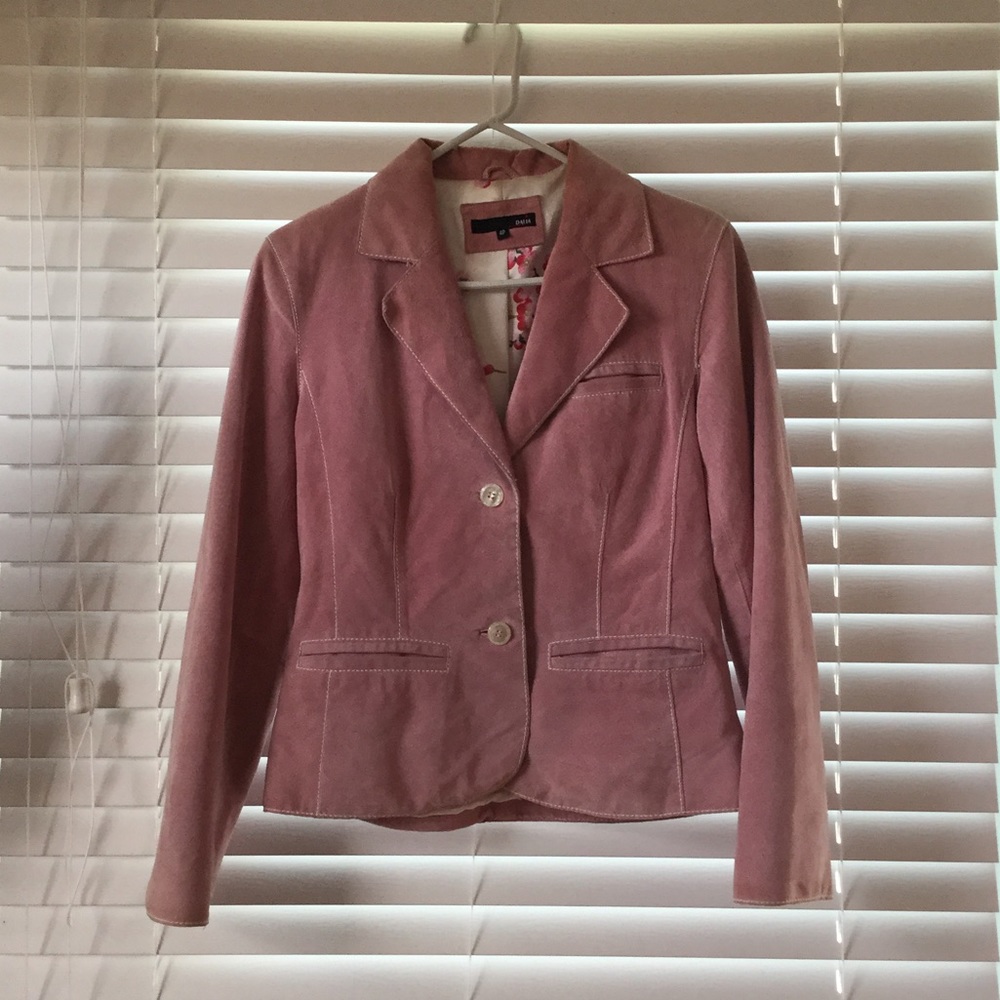 Soft pink Suede jacket by Dalia