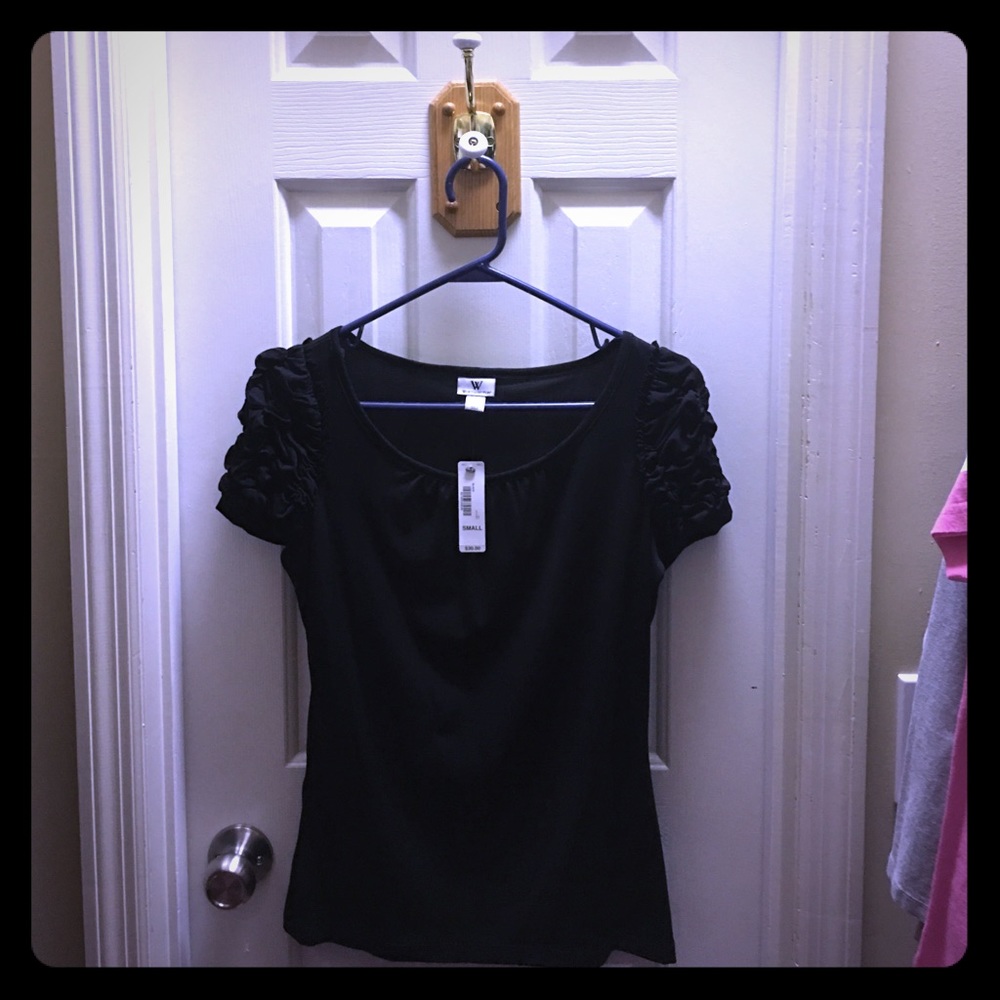 Black dress shirt with ruffled shirt sleeves - NWT