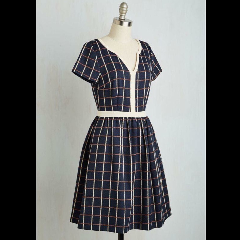 Pertinent Pacing Dress Size 1X