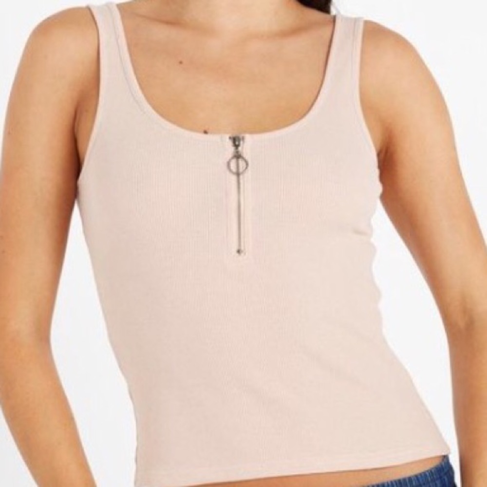 ✨Cozy Scoop Tank✨