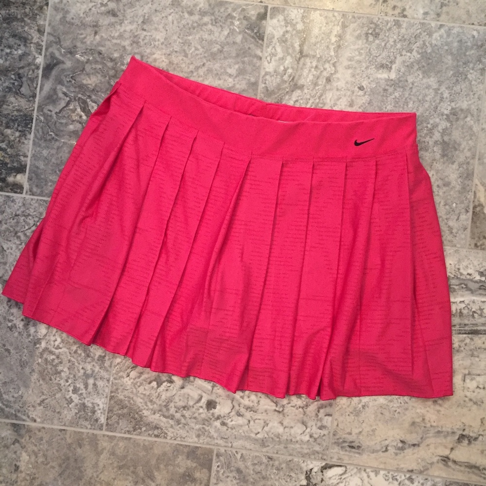 Nike athletic skort Large