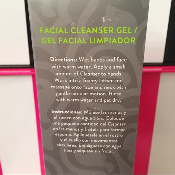 ITWORKS! GLOBAL All Natural All Skin Face Wash - Picture 5 of 8