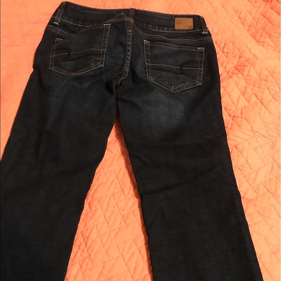 American Eagle Crop Jeans - Picture 4 of 5