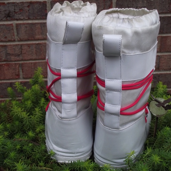 White Chatel Snow Hunter Boots Size 9 - Picture 3 of 8
