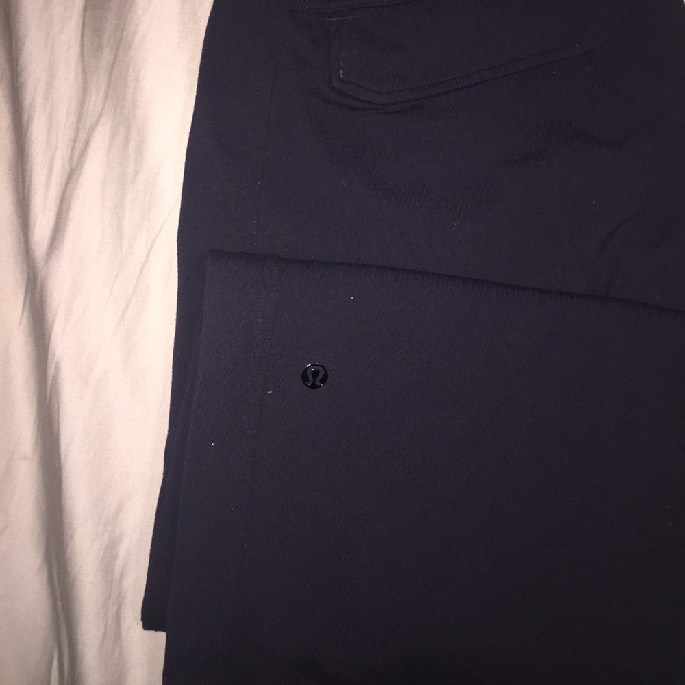 Large Lululemon Sweats (32x34)