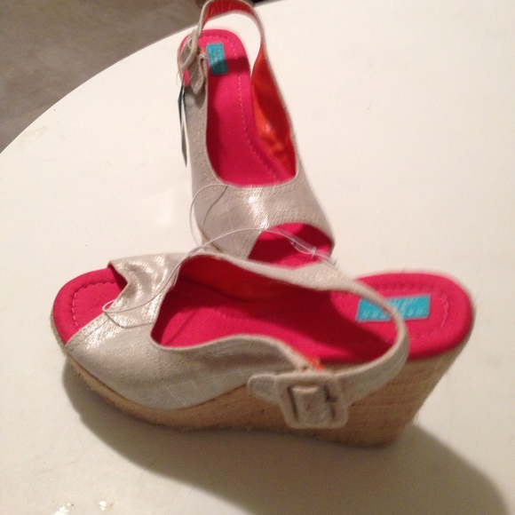 NWT Calypso Espadrilles for target - Picture 3 of 5