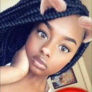 Meet your Posher, Julianna