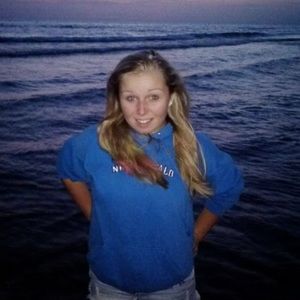 Meet your Posher, Kylee