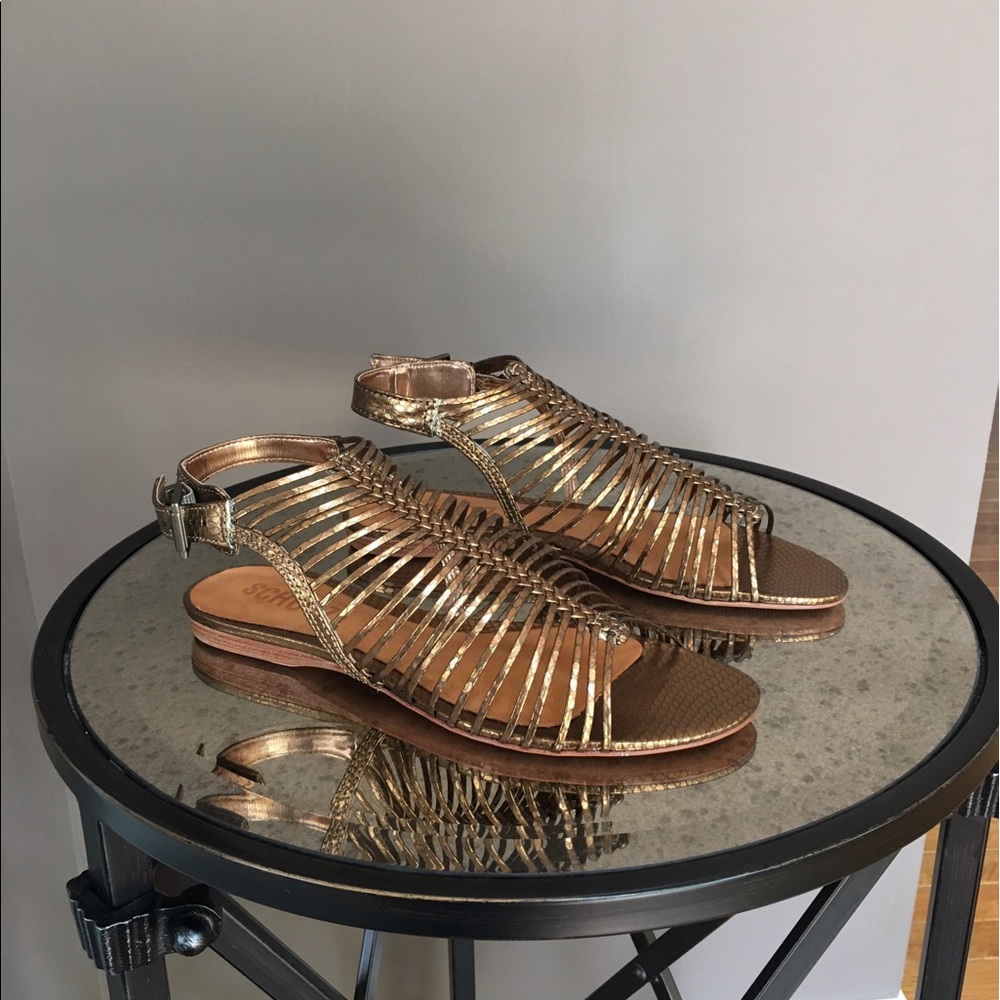 SCHUTZ Flat sandals BRAND NEW