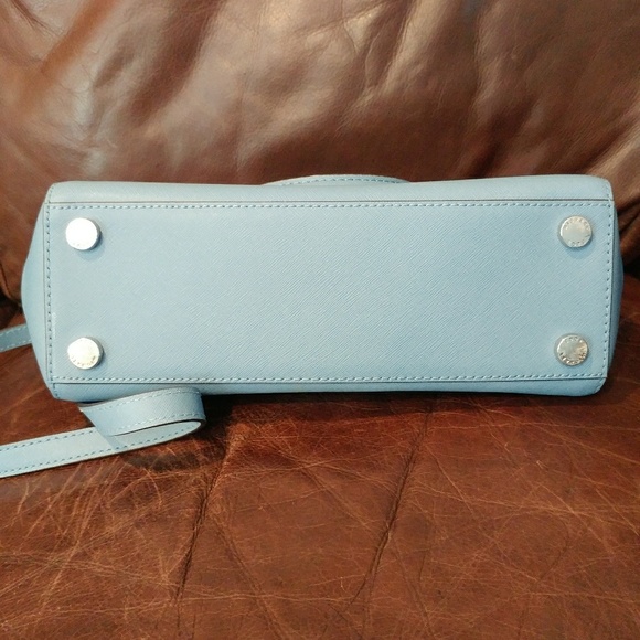 New micheal kors bag - Picture 3 of 4