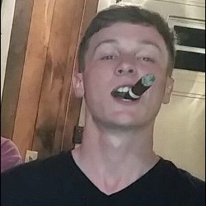 Meet your Posher, Alex