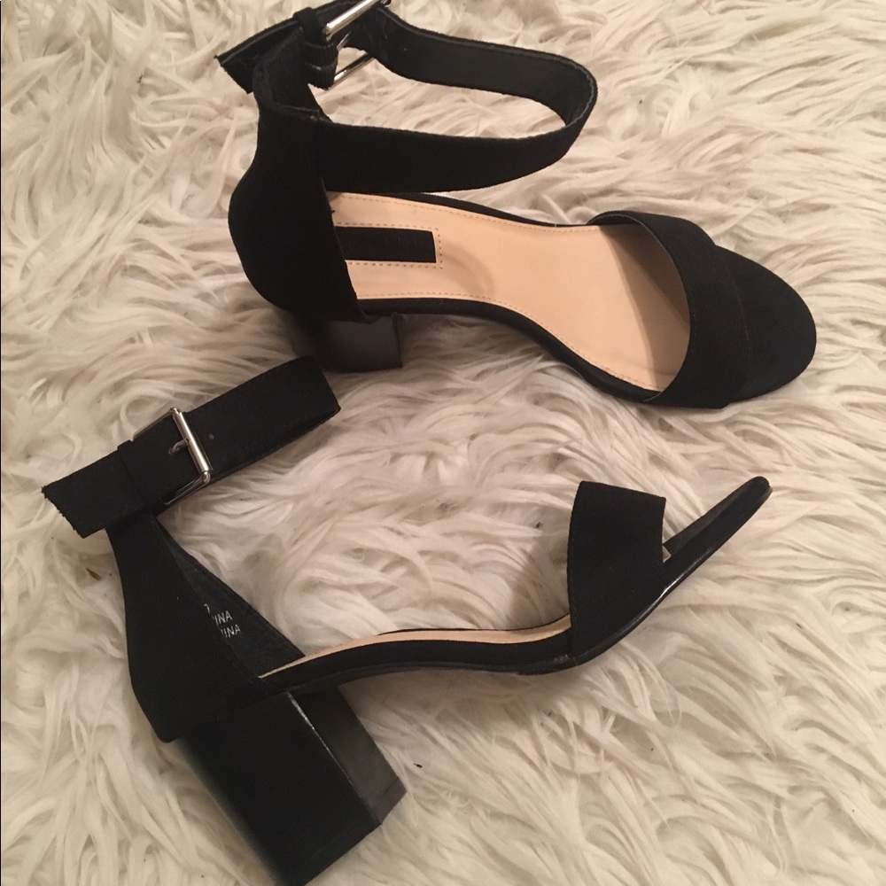 Black block heel sandals! Brand new!