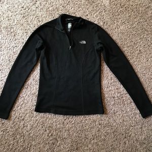 Women's North Face pull over XS