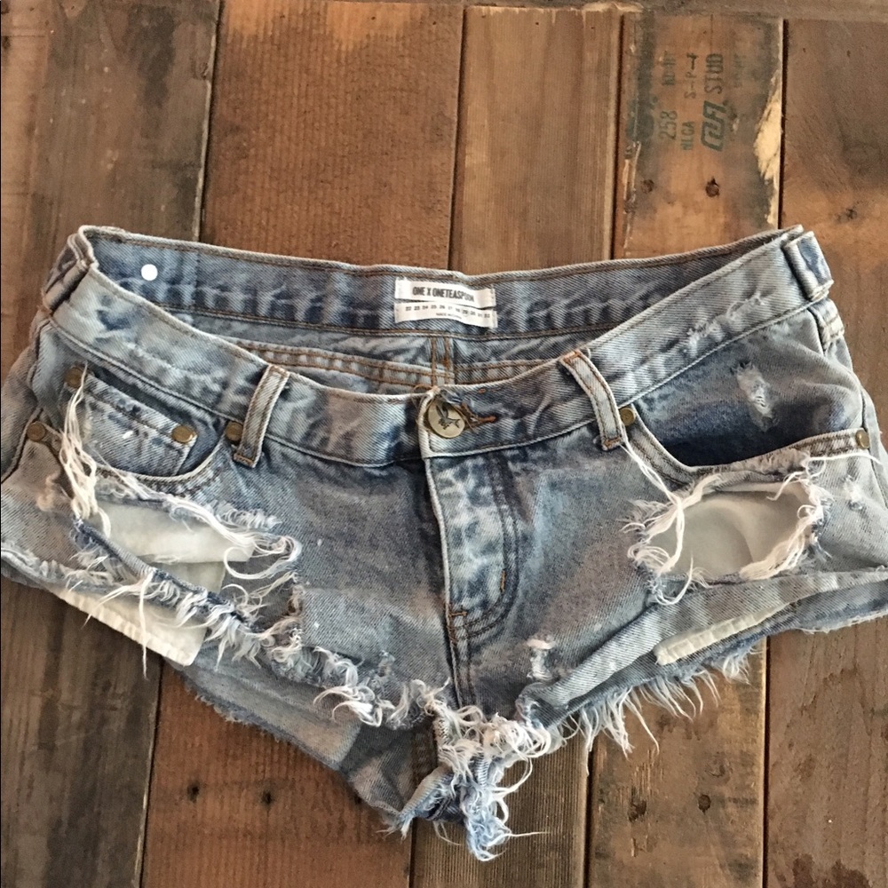 One Teaspoon trashwhore cut offs