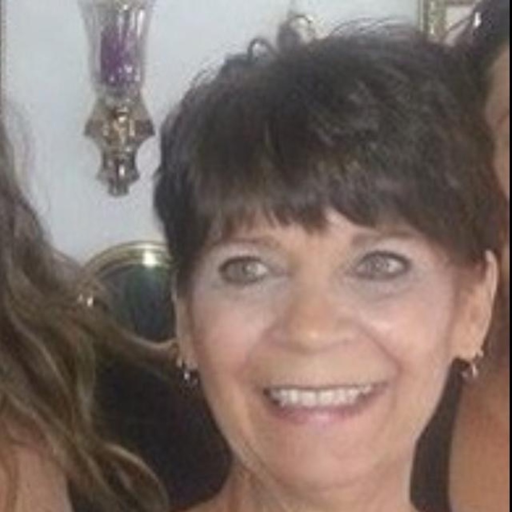 Meet your Posher, Debra