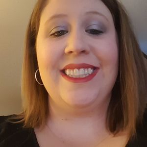 Meet your Posher, Alix