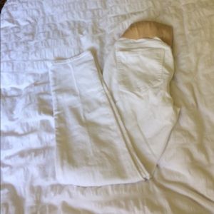 GAP white maternity skinny jeans size 25