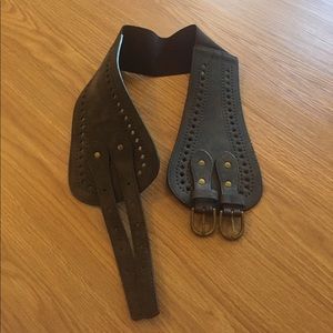 Waist belt.  Brown. Forever 21.