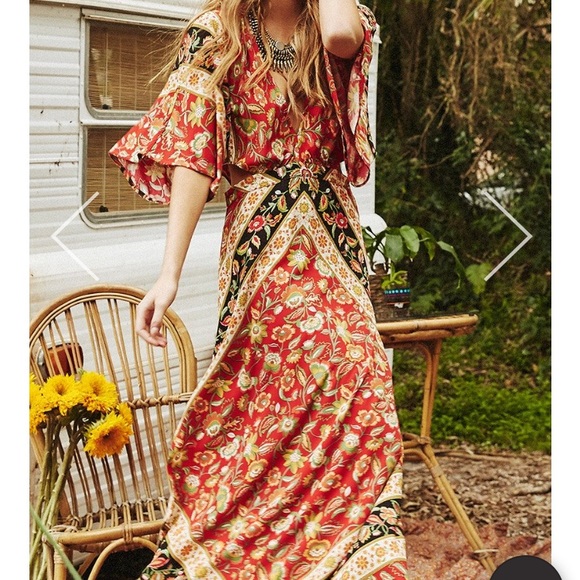 Spell and the Gypsy Collective Lolita Cut Out Maxi - Picture 3 of 5