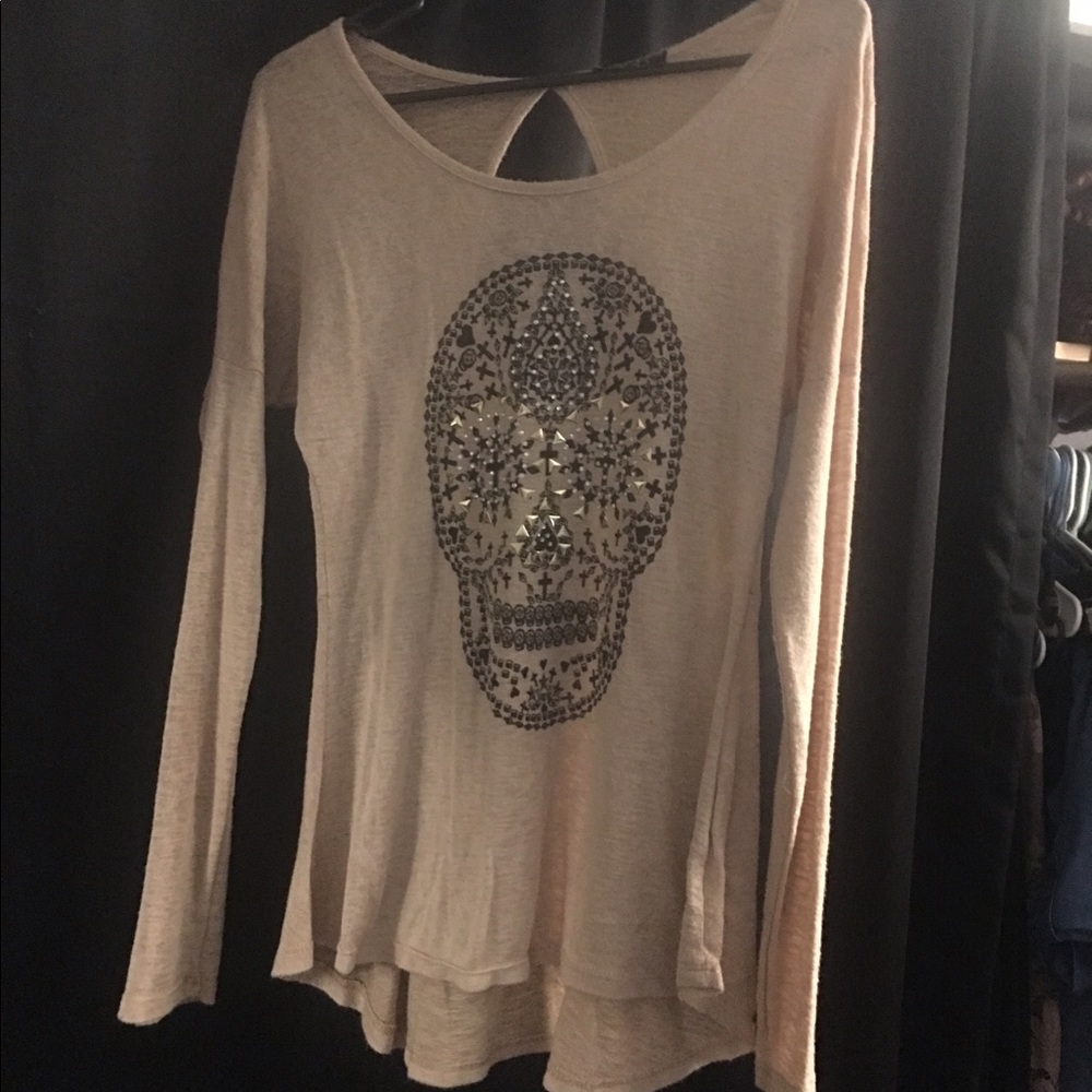 Skull top