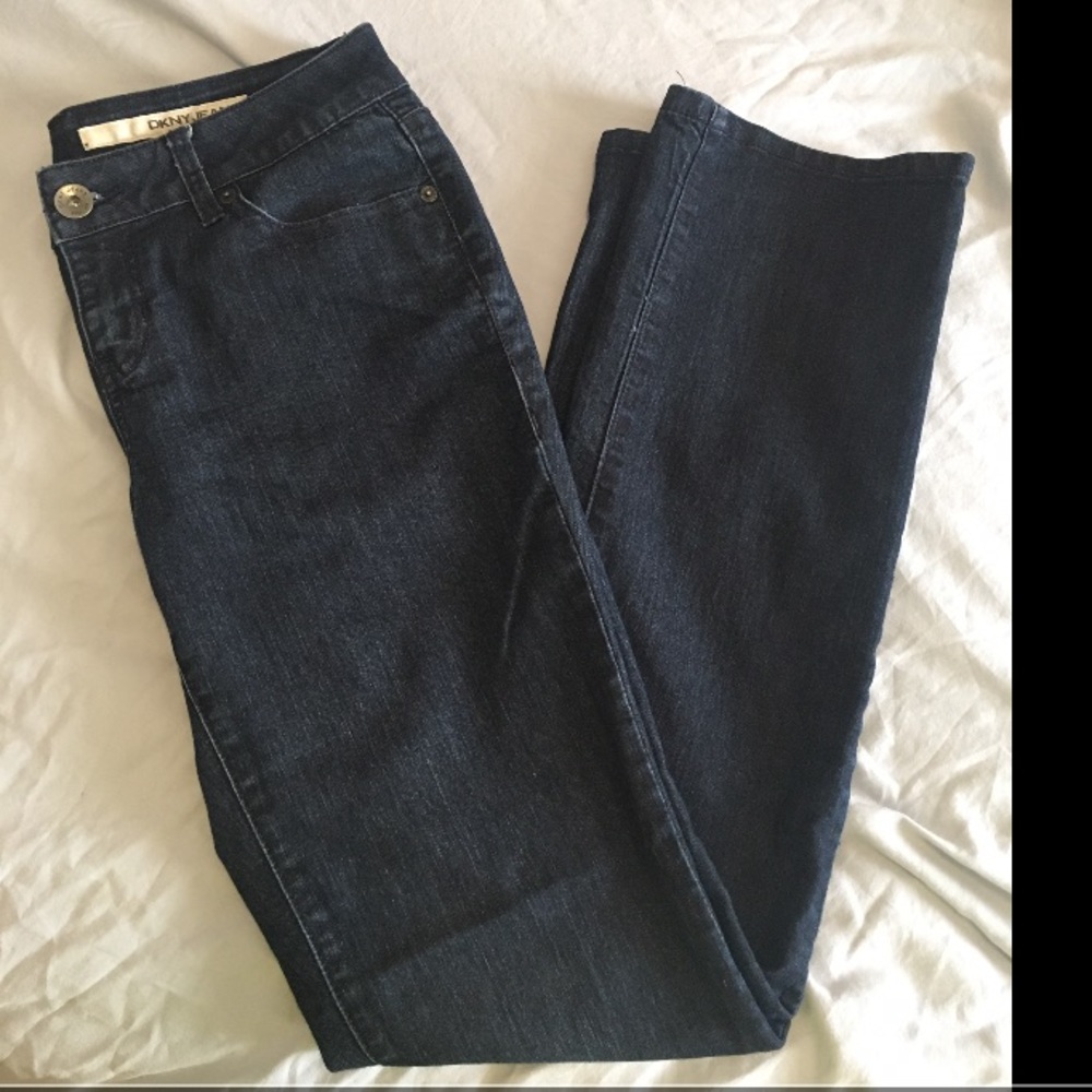 DKNY JEANS