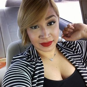 Meet your Posher, Amelia valessca