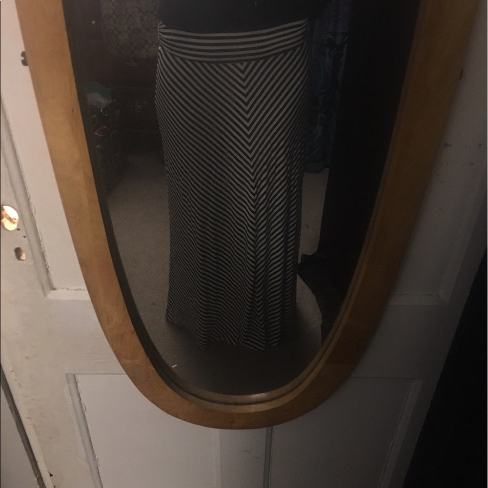Striped Maxi skirt