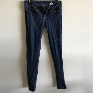 Levi's dark skinny jeans
