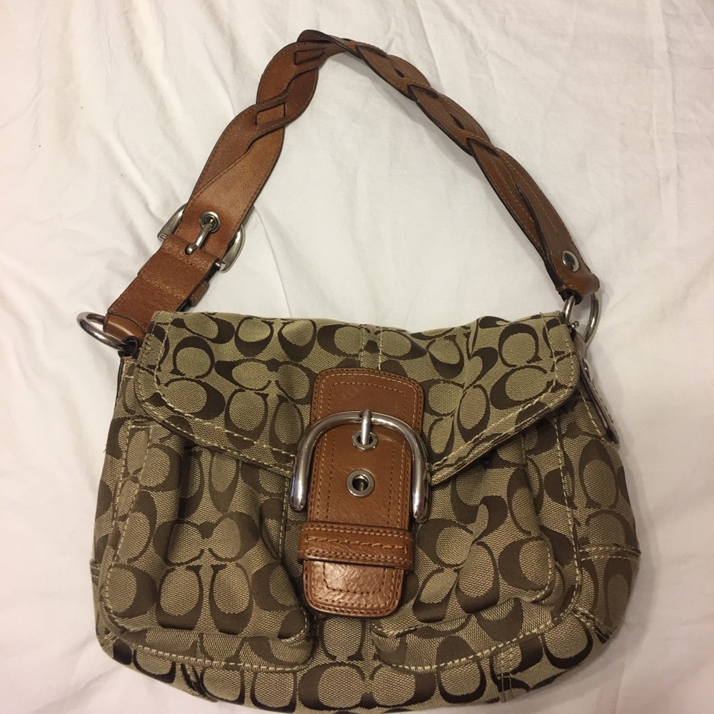 Small coach shoulder purse