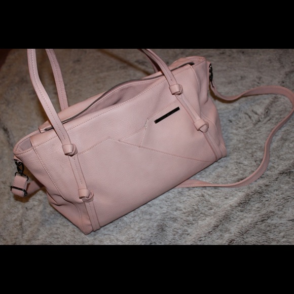 Steve Madden Handbags - Steve Madden Handbag