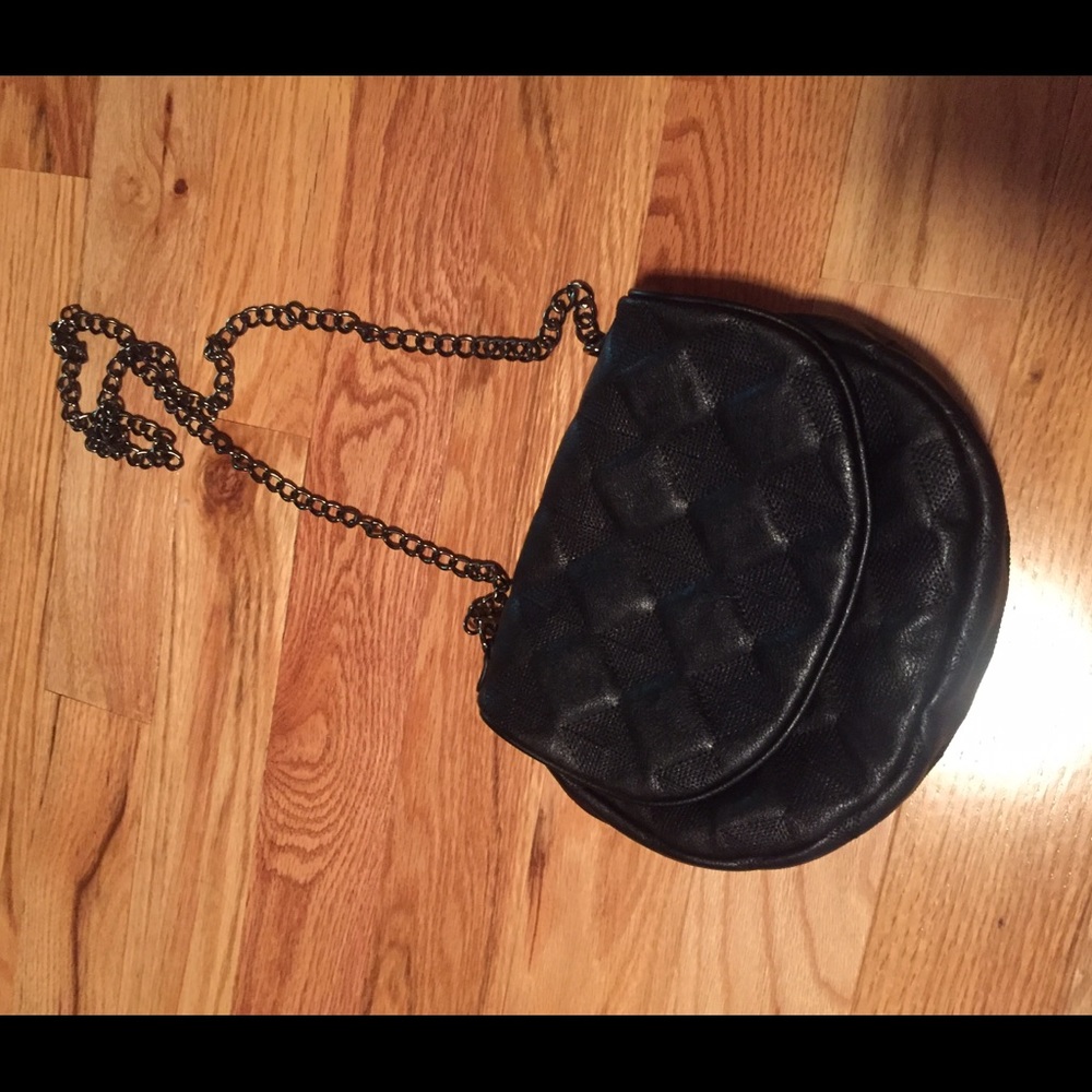 Forever 21 cross body bag