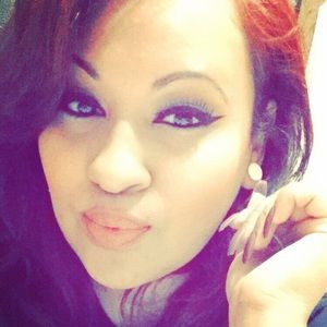 Meet your Posher, Monica