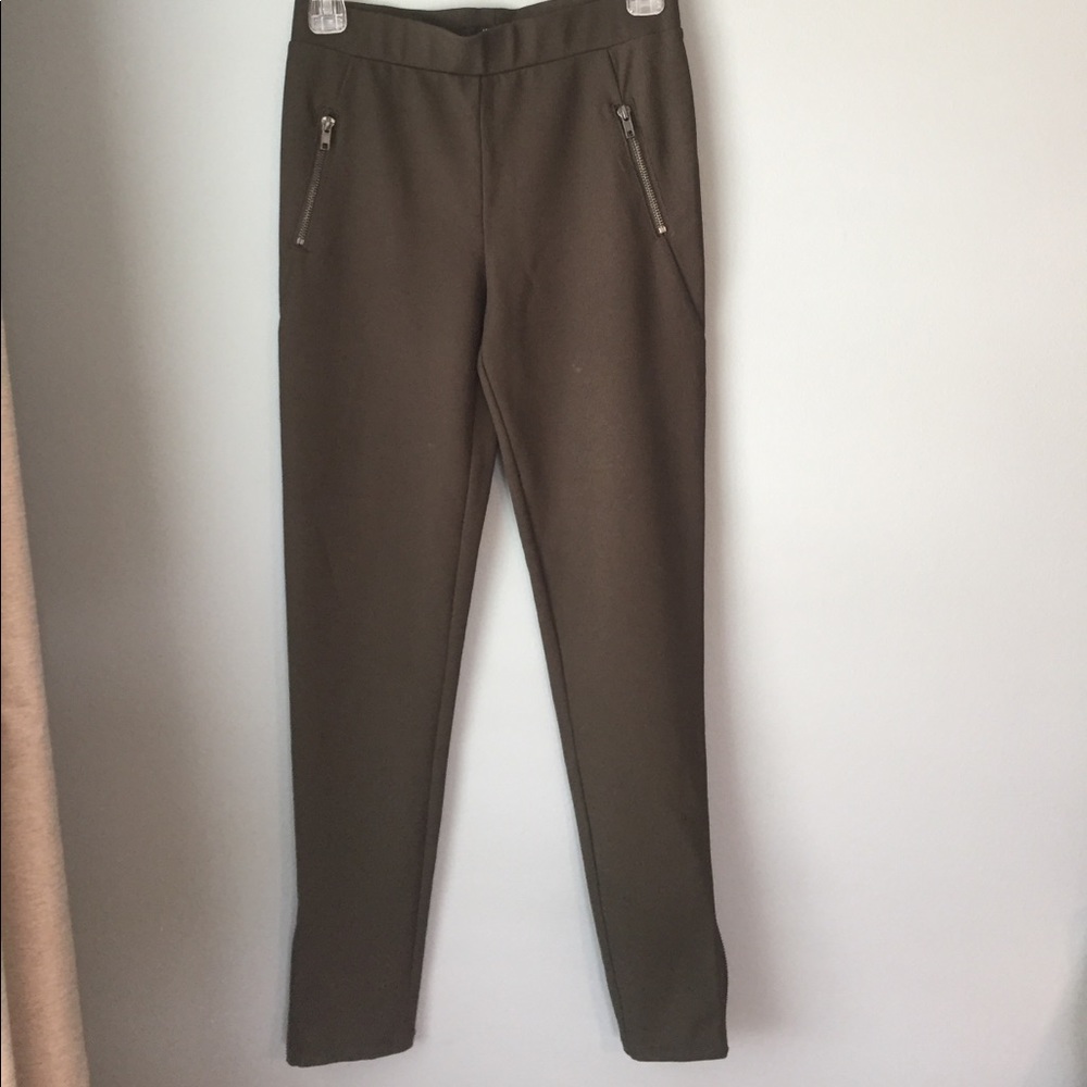 Army green leggings, never worn