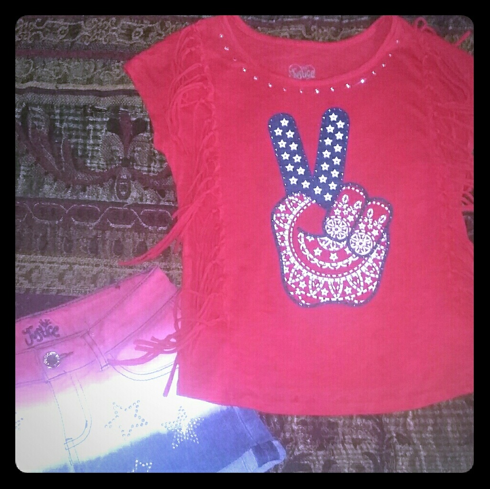 Justice - Red White and Blue outfit