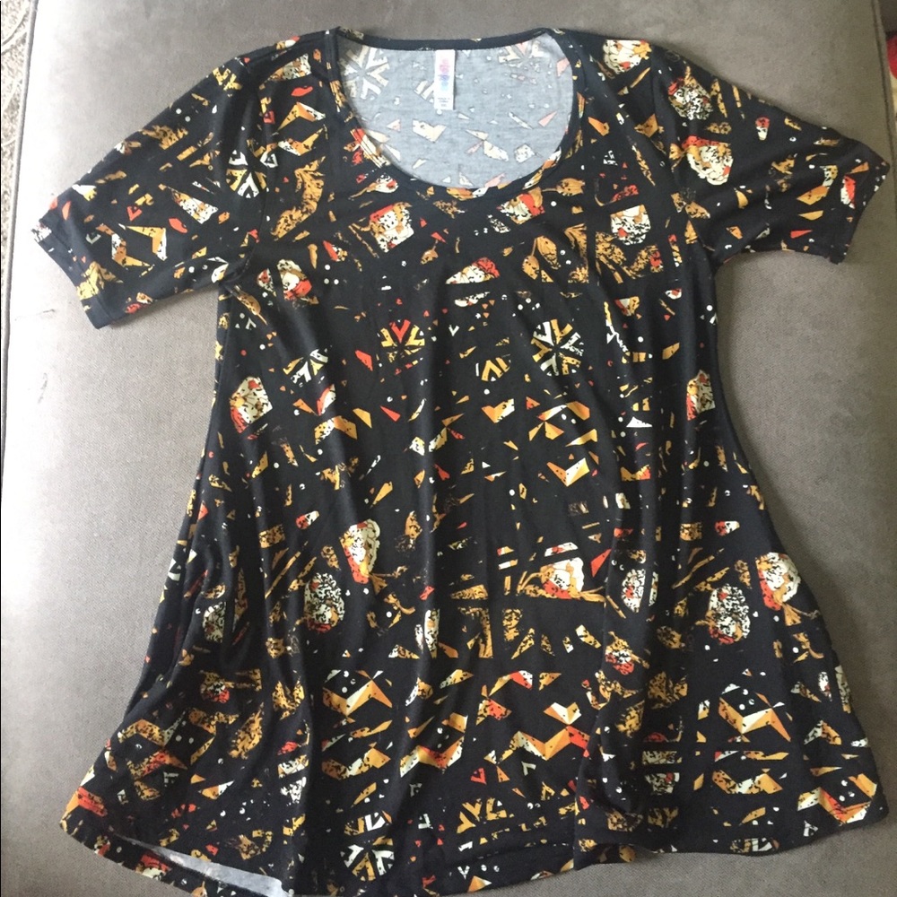 LuLaRoe Perfect Tee
