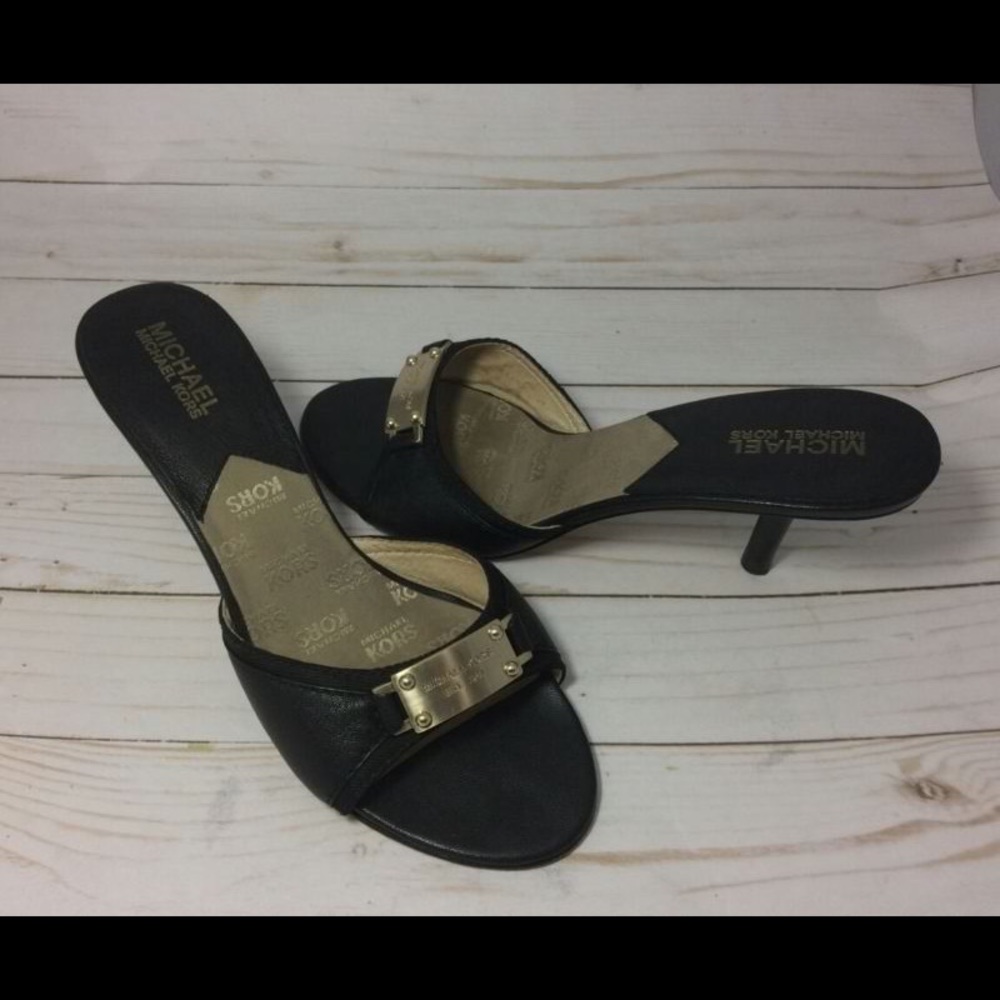 Michael Kors Heels Black Gold Plate Signature