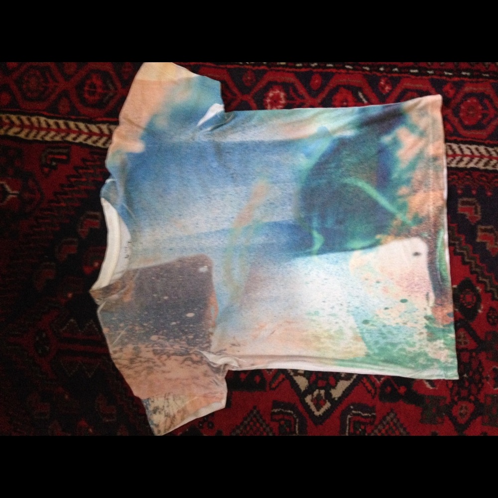 Graphic tee