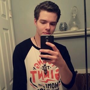 Meet your Posher, Axel