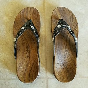 Vionic sandals