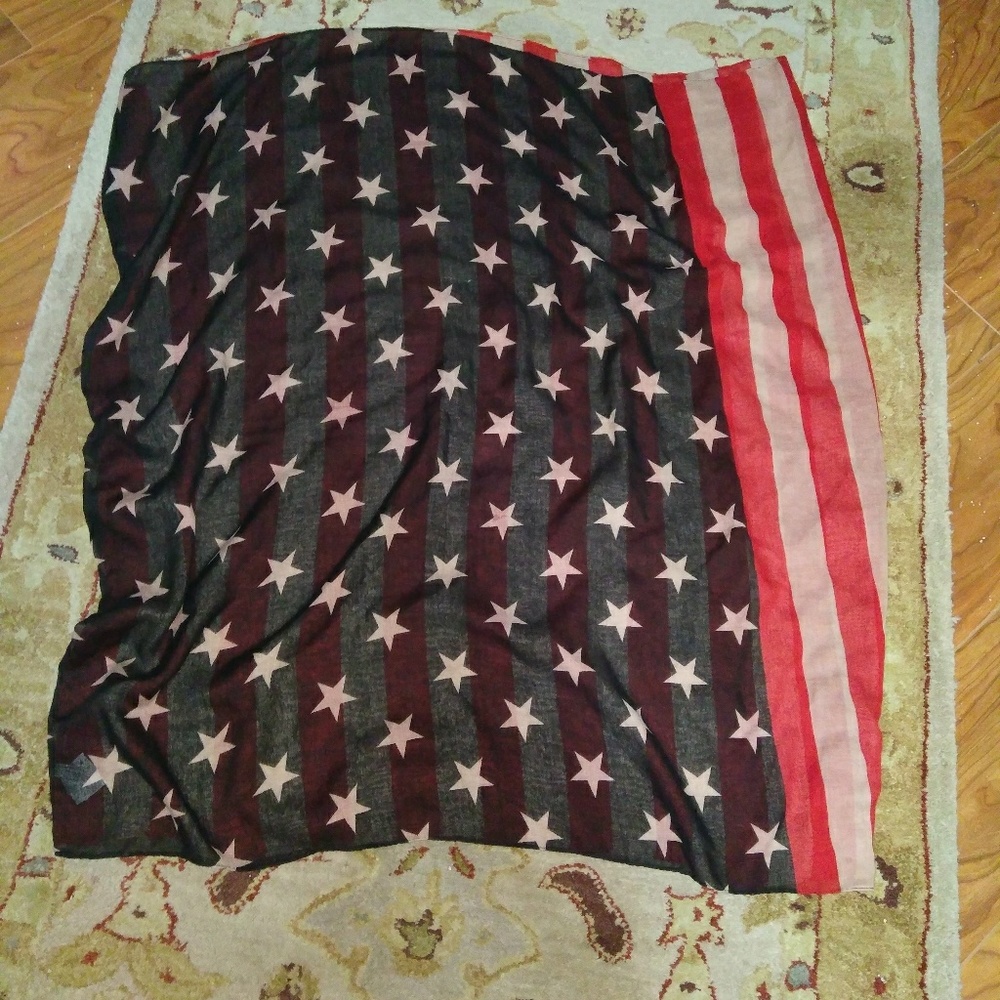 Large vintage infinity patriotic scarf new tags