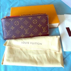 Louis Vuitton Adele Wallet