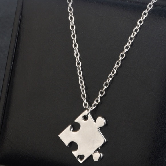 4 Puzzle Piece Friendship Necklace - Picture 4 of 8
