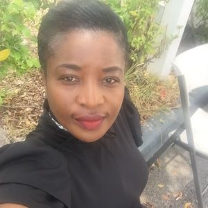 Meet your Posher, Jillian