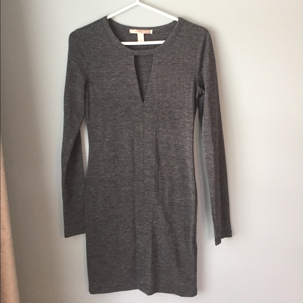 Dark gray, long sleeve fitting dress